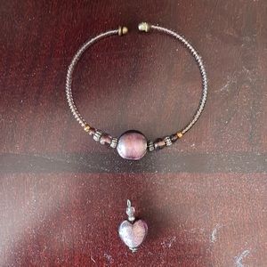 ❤️ 5/$25 - Glass bead bracelet & pendant set